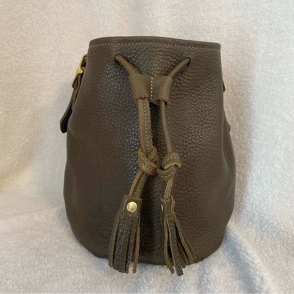 Kmm & Co. Handbags - KMM Olive Cypress bucket bag- BNNU